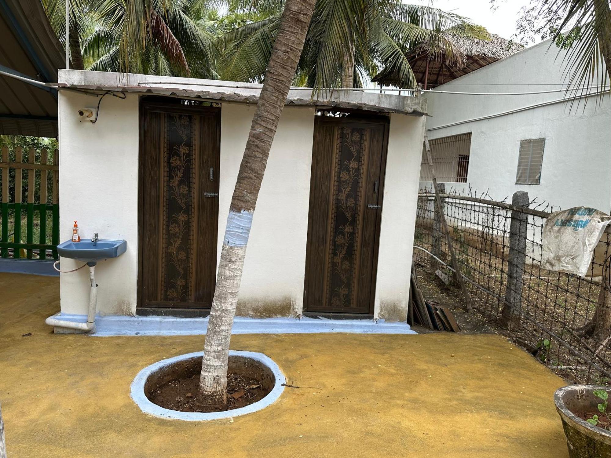 Sakthi Garden Home Stay Ироду Экстерьер фото